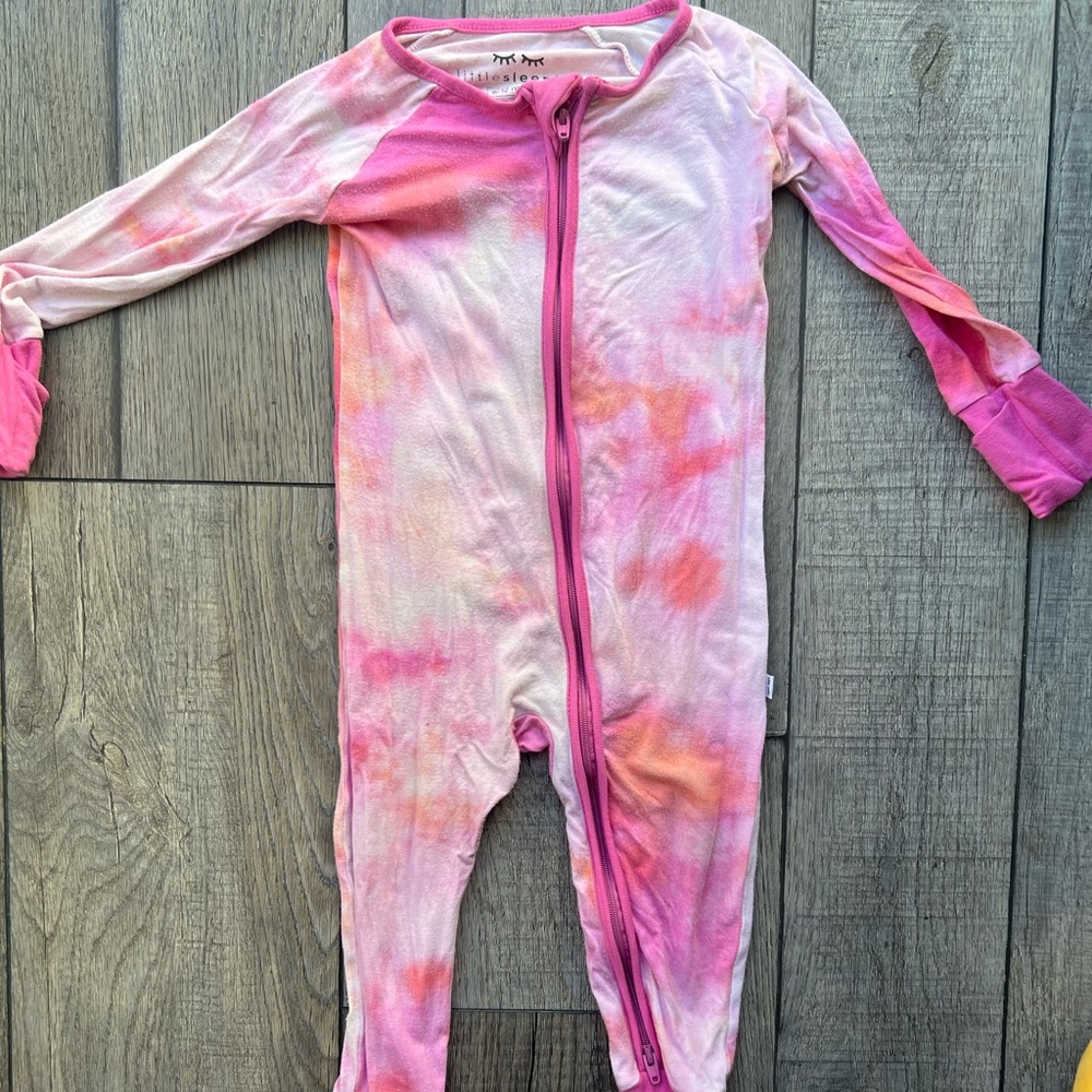 Little Sleepies 6-12 retired sherbert watercolor zippy